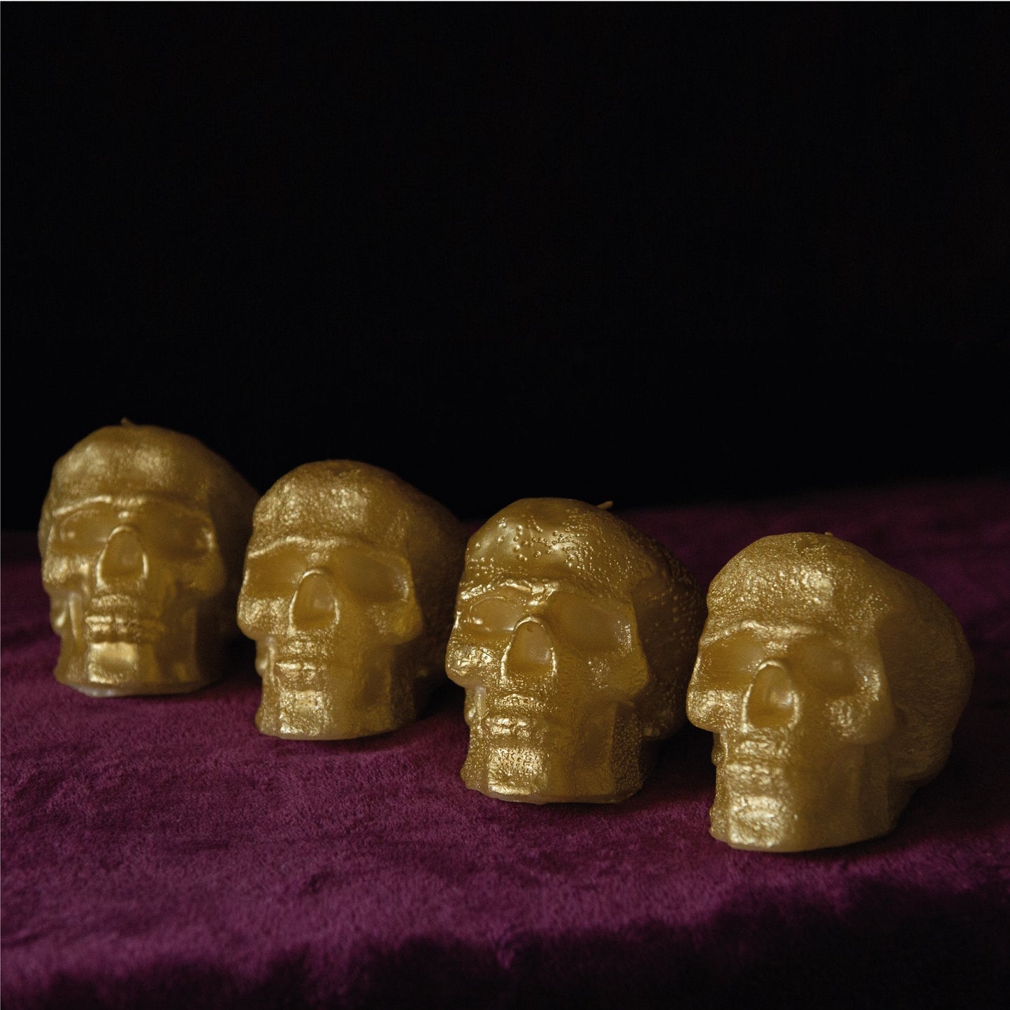 Swiece CANDWAX Gold Small Skull - 4 szt.
