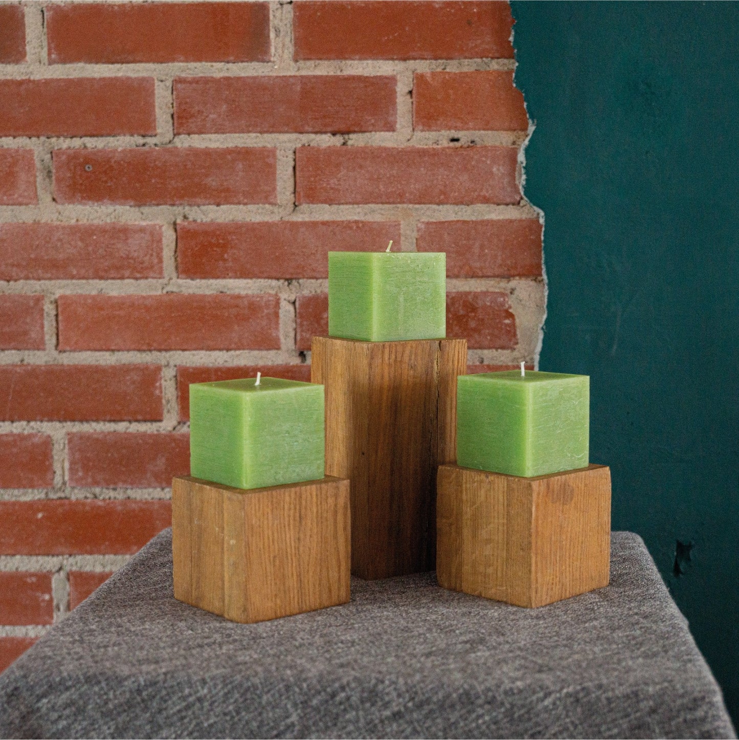 Swiece kwadratowe CANDWAX Olive