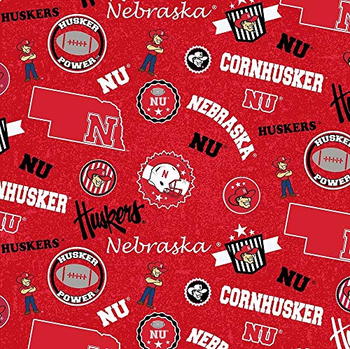 Tkanina bawelniana University of Nebraska Cornhuskers z wzorem Home State ” sprzedawana przez The Full Yard