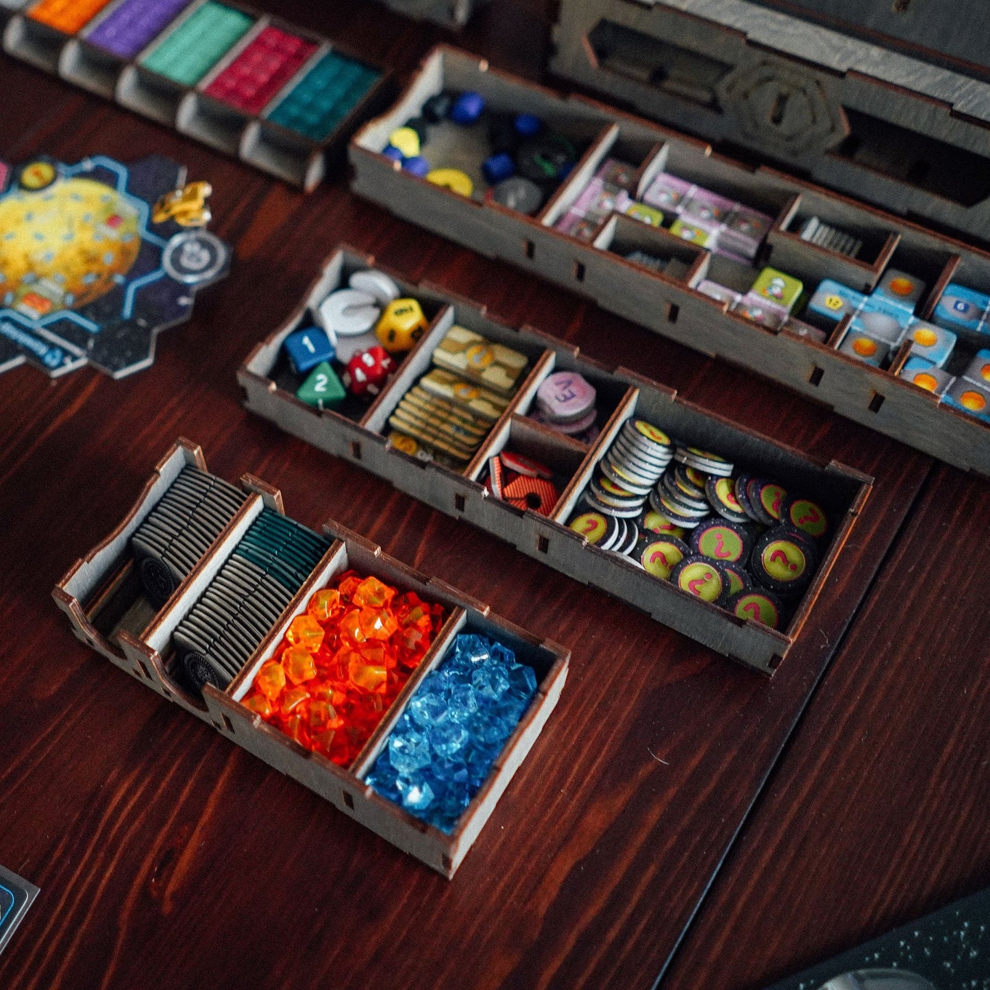 Smonex storage box for XIA has separate compartments for all the items of the game.
