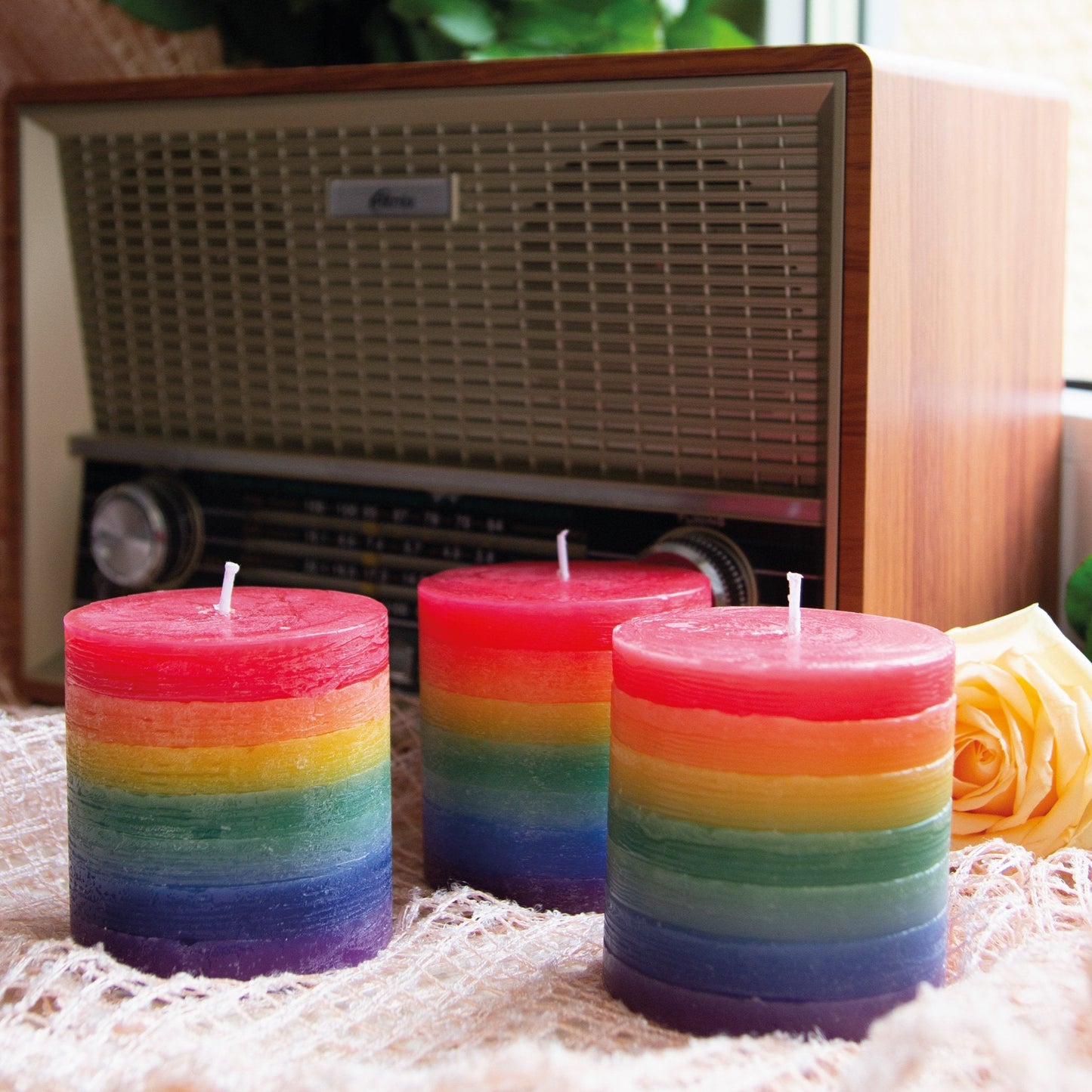 Swiece filarowe teczowe CANDWAX - 3 szt.